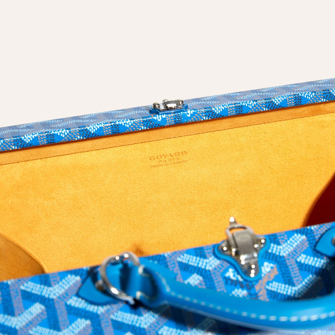 Goyard Grand Hôtel Trunk Bag Sky Blue - Image 5